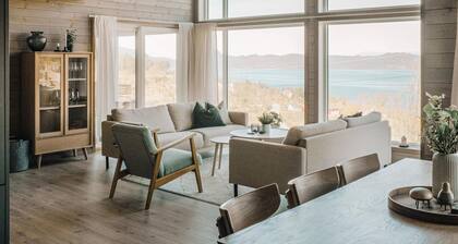 4 bedroom amazing home in Skånevik