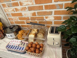 Desayuno de autoservicio incluido los días de semana