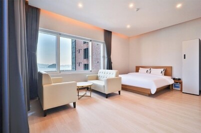 Hotel 701