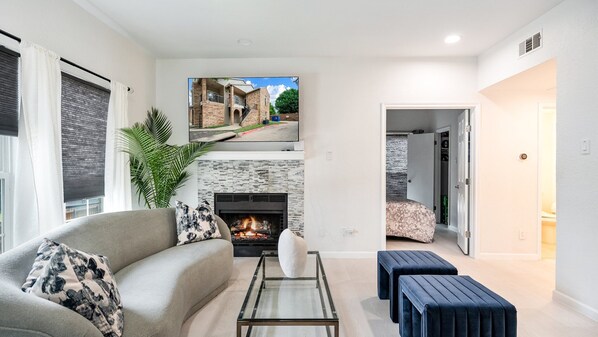 Smart TV, fireplace, computer monitors