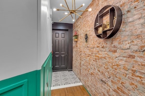 Interior detail - Patio Paradise Central City 2BR Philly (Philadelphia)