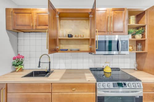 Appartement | Cuisine partagée | Mini-réfrigérateur, four à micro-ondes, un four, surface de cuisson