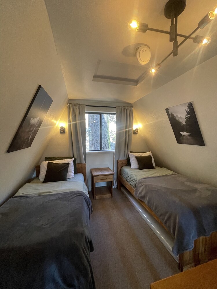 the ultimate cabin experience for naturelovers seeking peace and quiet