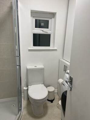 Shower, towels, soap, toilet paper - Peaceful Family friendly two bedroom apartment. (Wembley)