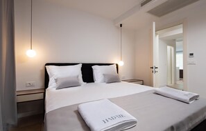 2 bedrooms, free WiFi, bed sheets - Lovely apartment in Malinska (Malinska)