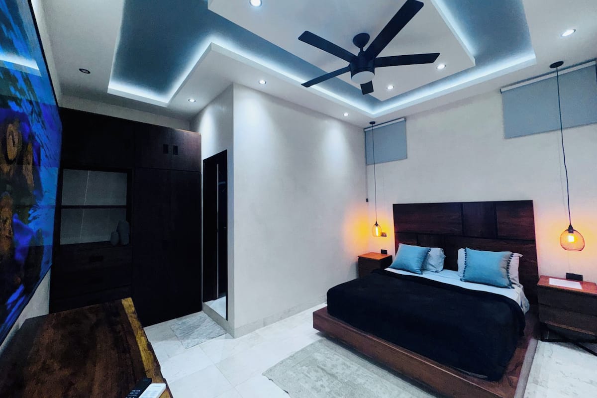 Junior Double Room, 1 Queen Bed | 1 bedroom, free WiFi