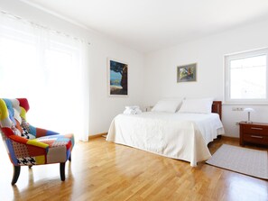 3 bedrooms, internet