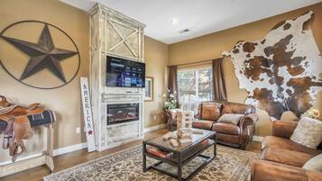 House | Living area | TV