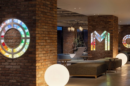 ロビーラウンジ