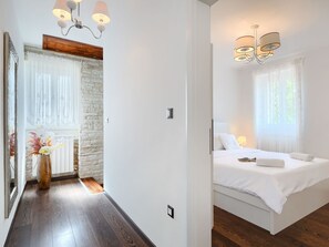 3 camere, ferro/asse da stiro, Wi-Fi