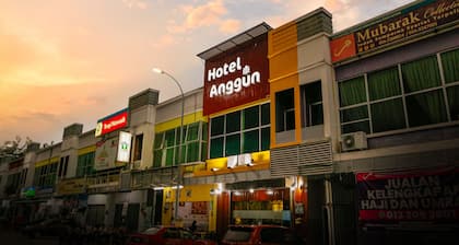 Anggun Hotel