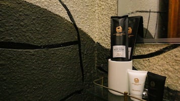 Superior Double Room | Desk, free WiFi, bed sheets