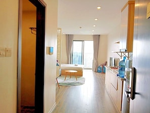 In-room safe, desk, blackout curtains, soundproofing - Vinhomes Dcapital Managed by Anstay Residence (Hanoi)