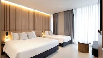 Premier Family Suite | 1 sovrum, minibar och värdeförvaringsskåp på rummet