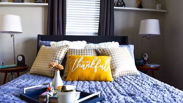 3 slaapkamers, een strijkplank/strijkijzer, wifi, beddengoed