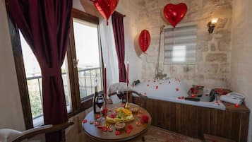 Suite Room with Jacuzzi