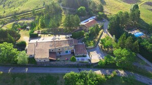 Front of property - Auberge de Mielandre (Teyssières)