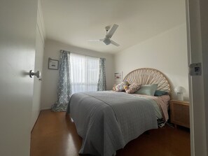 3 bedrooms, free WiFi, bed sheets