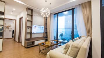 Appartement Affaires, 2 chambres, vue sur la ville | 1 chambre, bureau, espace de travail pour ordinateurs portables
