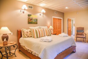 7 bedrooms, free WiFi, bed sheets