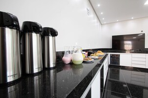 Free daily buffet breakfast 