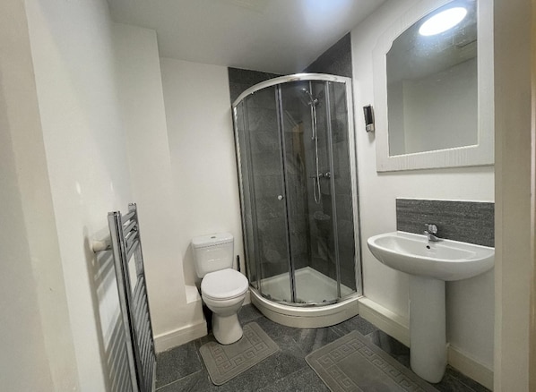 Apartment | Badezimmer