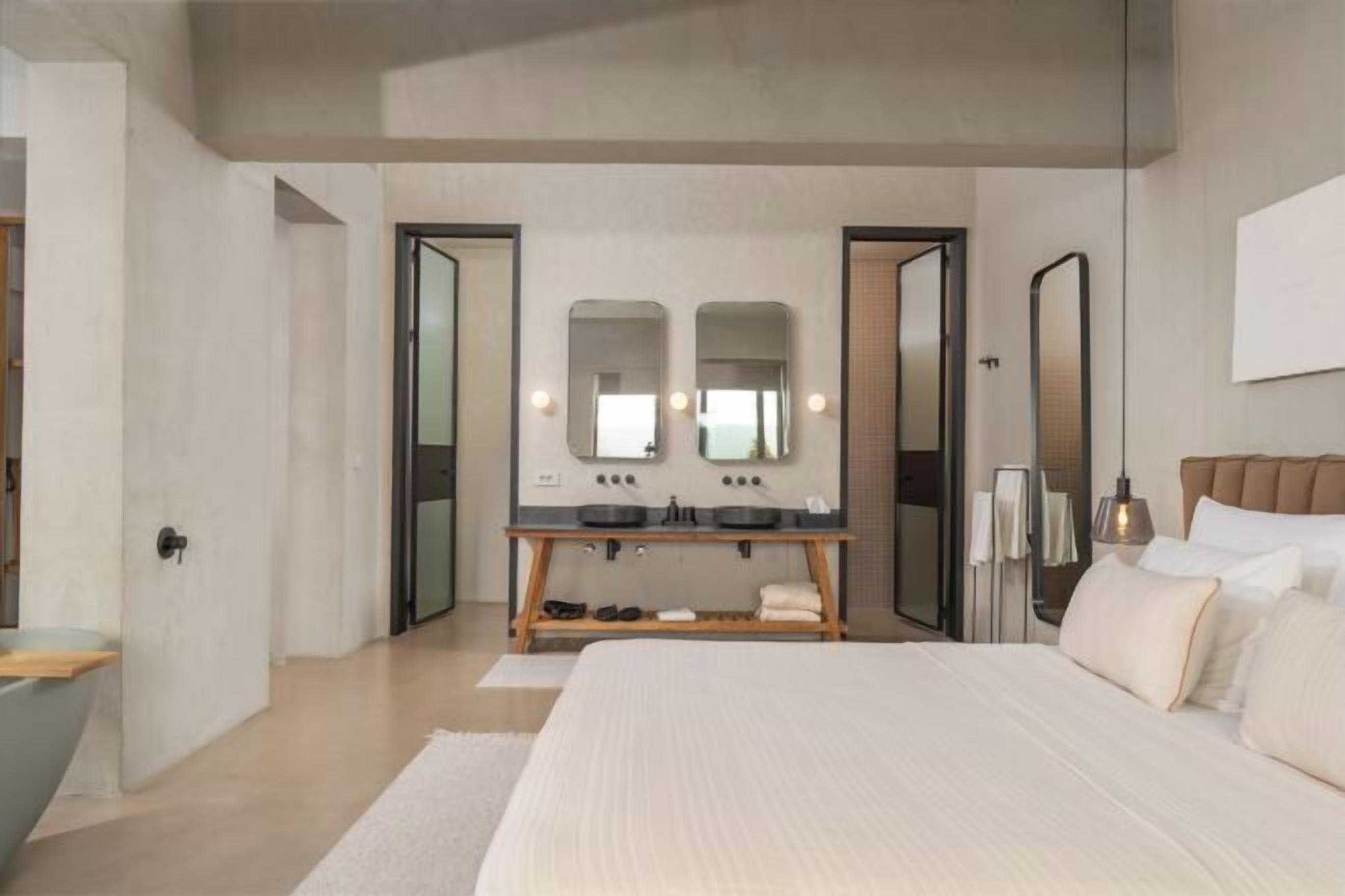 Ropa de cama de alta calidad y minibar con artículos gratuitos 