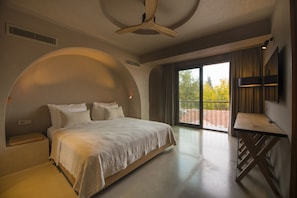 Roupas de cama premium, frigobar (abastecido com itens grátis)
