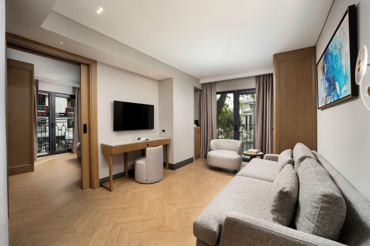Suite Comfort | Roba de llit d'alta qualitat, minibar i caixa forta a l'habitació 