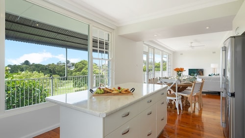 Adelong - golf and beach lover’s dream