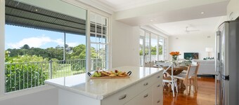 Adelong - golf and beach lover’s dream