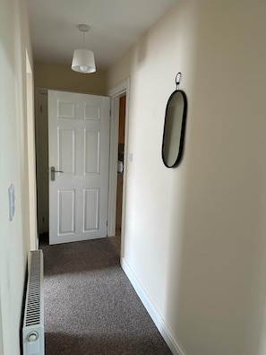 Apartment | Interior - Lovely 2-bed Apartment in Stroud (Stroud)