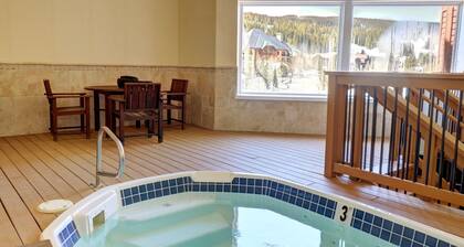 Tl212 Telemark Lodge Condo by RedAwning