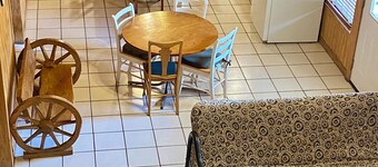 Villa w/ Private Frio River Access Sleeps 24! Gated Comanche Crossing!