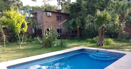 CASA MARINA AIRPORT EZEIZA H4 10-15 minutes to Airport