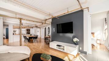 3 chambres, fer et planche à repasser, accès au Wi-Fi (inclus)