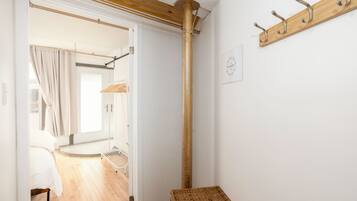 3 Schlafzimmer, BĂŒgeleisen/BĂŒgelbrett, kostenloses WLAN, BettwĂ€sche