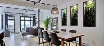 Le Gentleman // Centre-ville grand condo