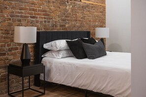 4 quartos, ferros/tábuas de passar roupa, Wi-Fi de cortesia