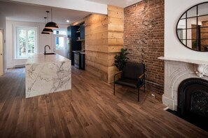 Oklassificerad bild, 2 av 27, knapp