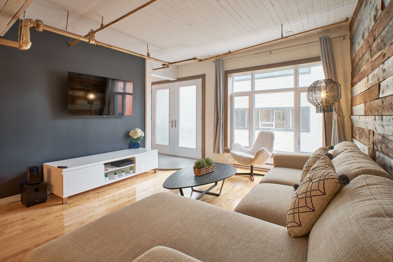 Smart TV, video games