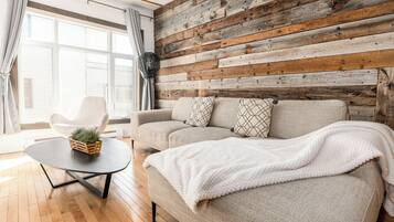 Smart TV, video games