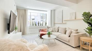 Smart TV, video games