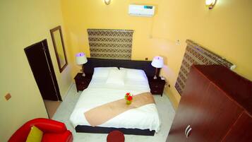 3 Schlafzimmer, Bügeleisen/Bügelbrett, WLAN, Bettwäsche