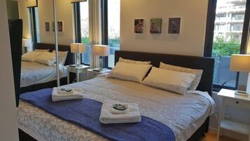 1 bedroom, desk, iron/ironing board, free WiFi