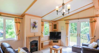 The Beehive C29 - UK45926