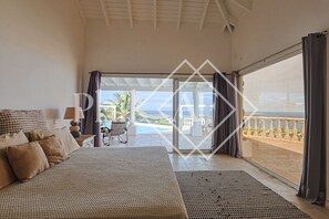 4 sovrum, strykjärn/strykbräda, wi-fi och sängkläder