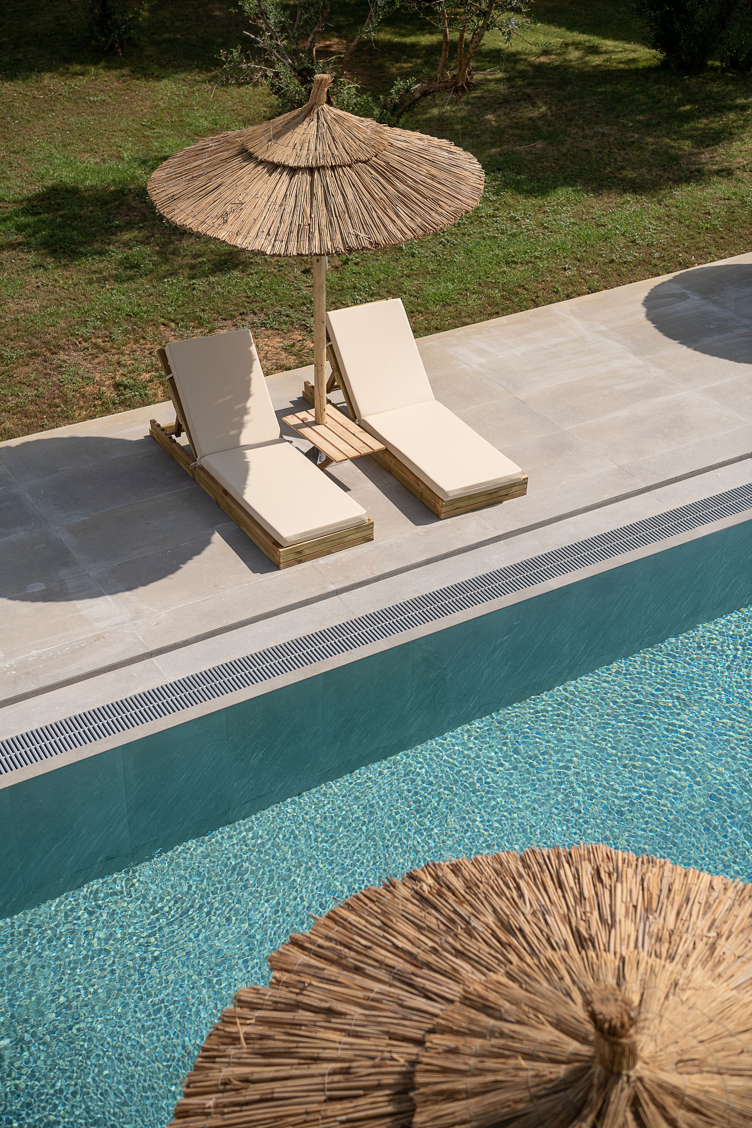 Phòng 4 Deluxe, nhiều giường | Hiên