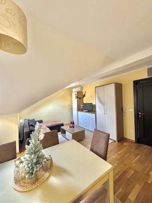 Living area - Green Hill Zlatibor Apartment (Zlatibor)