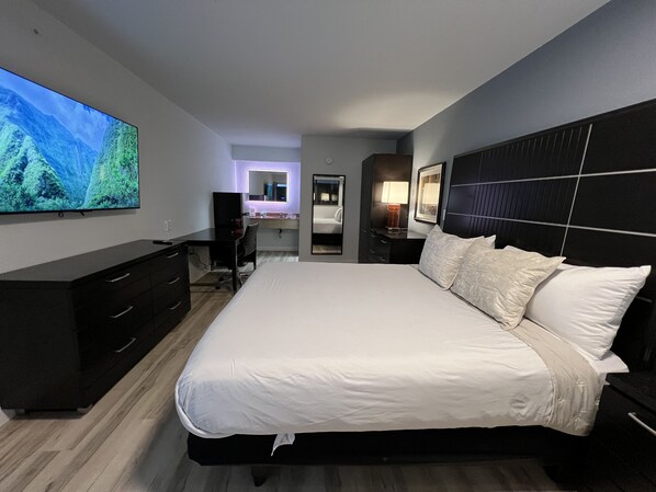 Ropa de cama de alta calidad, camas Select Comfort y escritorio